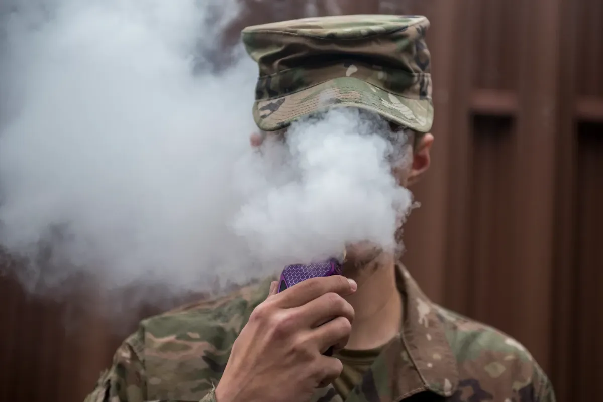 Soldiers react positively to flavored vape pits