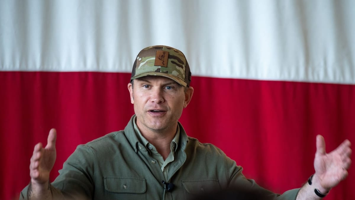 Hegseth pays troops with government travel card